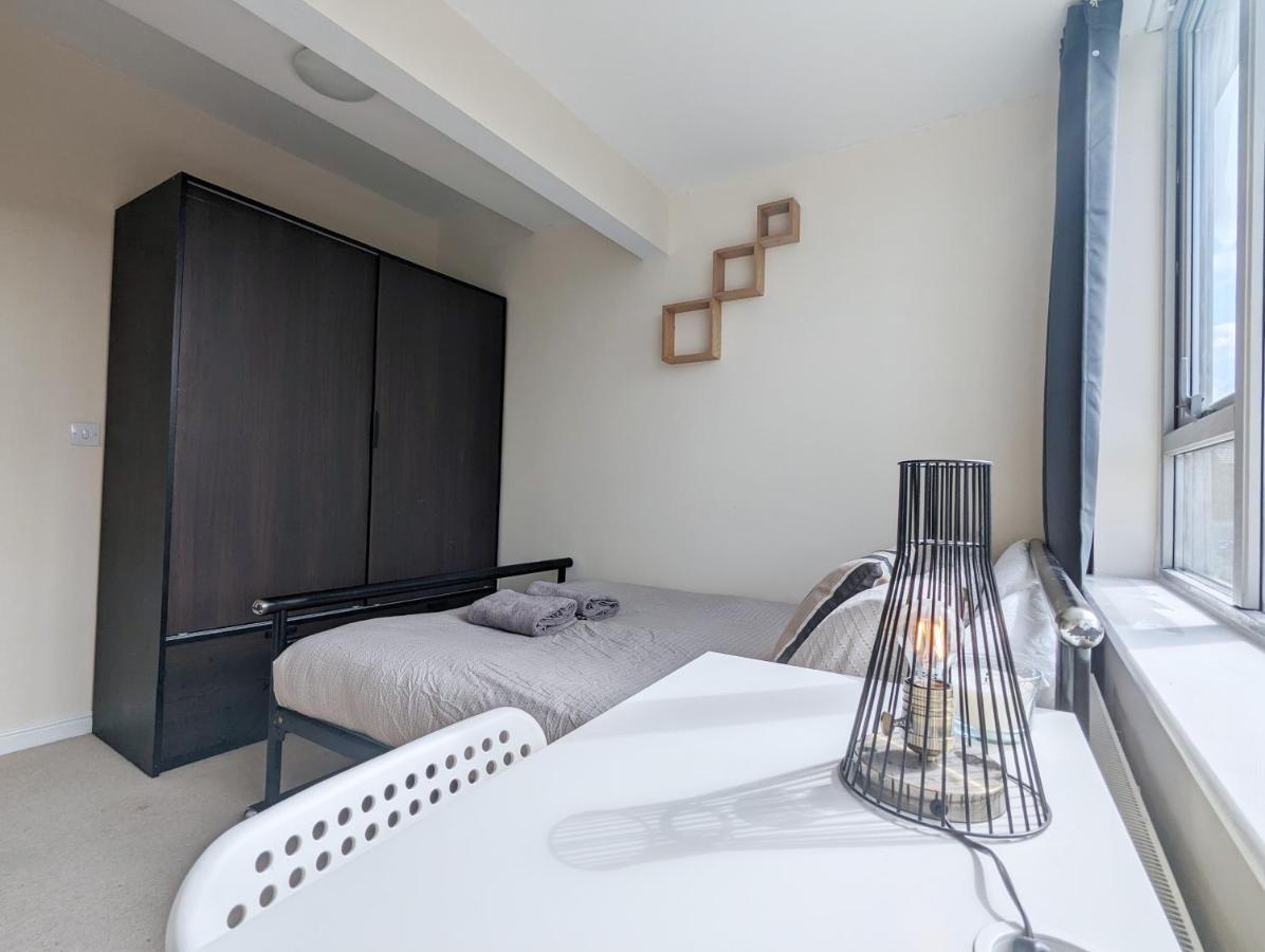 Guest Rooms Near City Centre & Dock Free Parking Liverpool Kültér fotó